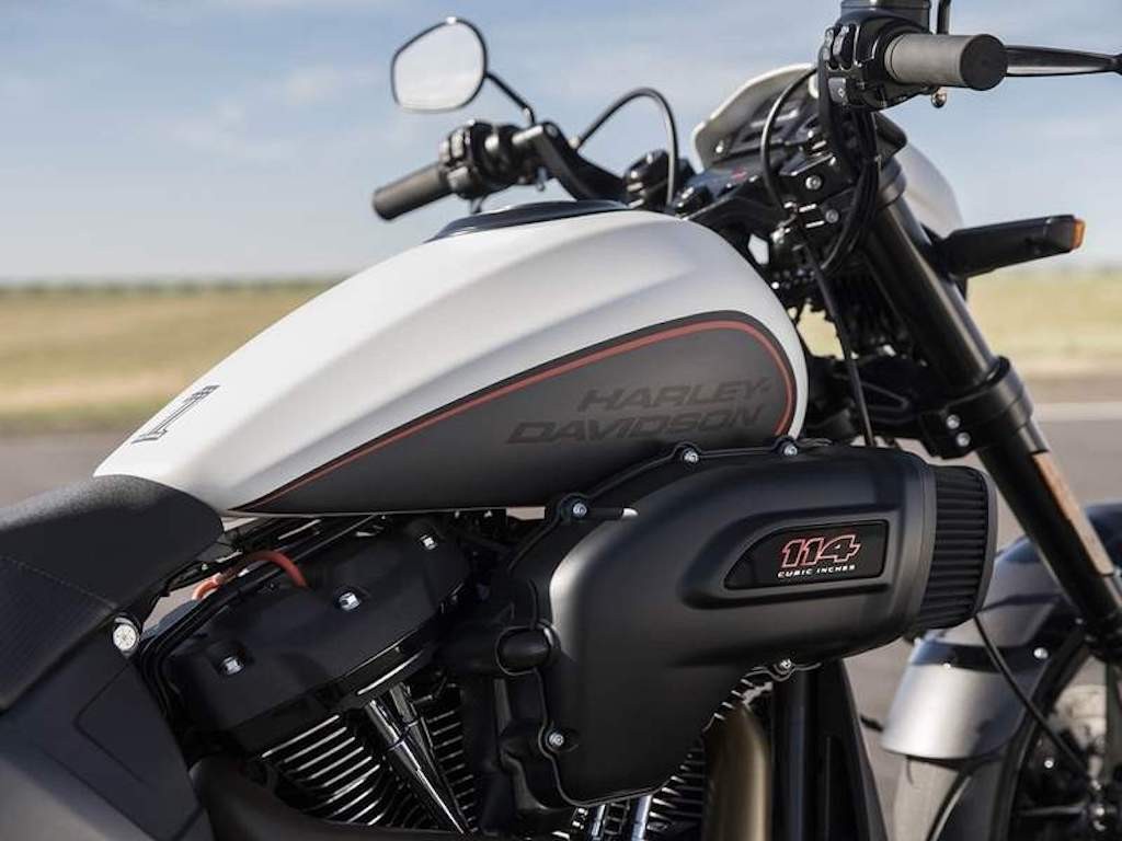 Soi cruiser “siêu ngầu” Harley-Davidson FXDR 114 giá từ 494 triệu ảnh 3