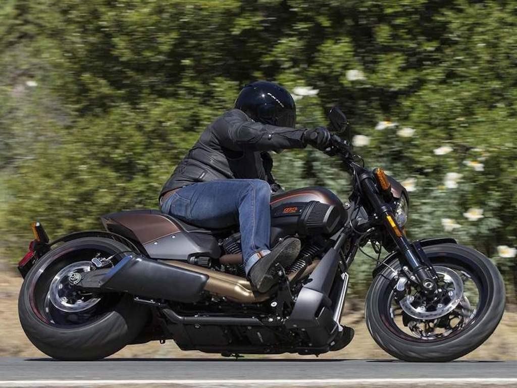 Soi cruiser “siêu ngầu” Harley-Davidson FXDR 114 giá từ 494 triệu ảnh 6