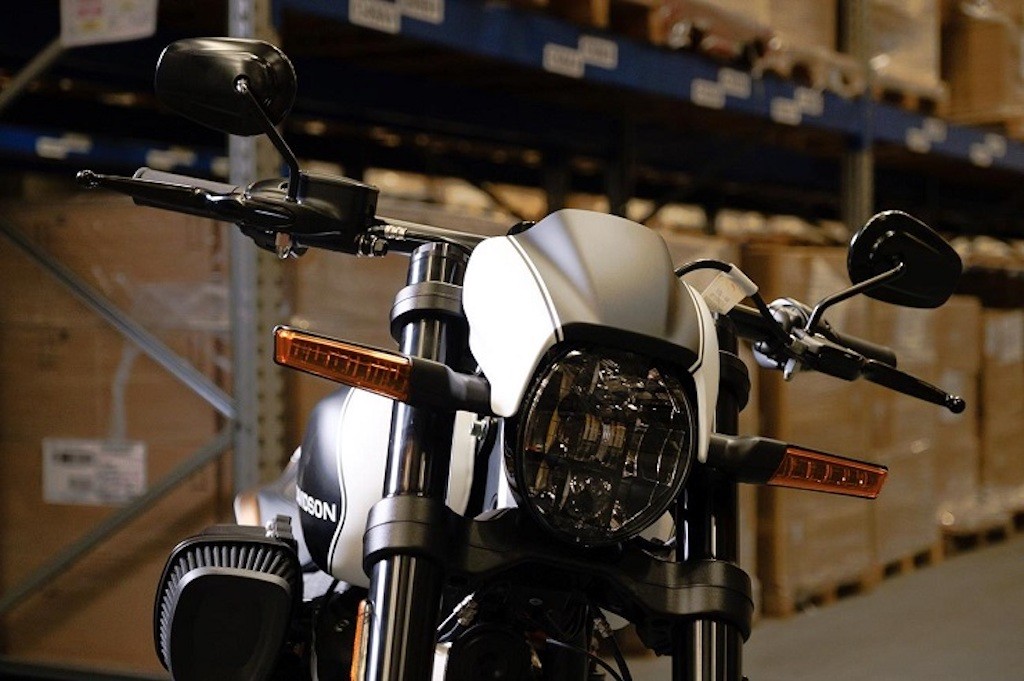 Diện kiến mô tô “cơ bắp” Harley-Davidson FXDR bản đặc biệt siêu hiếm, nhưng không bị “đội giá“ ảnh 2