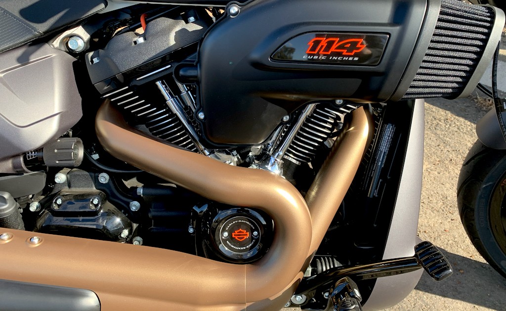 Diện kiến mô tô “cơ bắp” Harley-Davidson FXDR bản đặc biệt siêu hiếm, nhưng không bị “đội giá“ ảnh 3