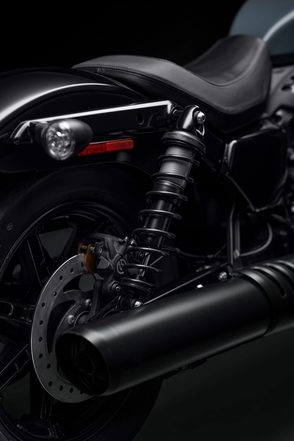 Ra mắt Harley-Davidson Nightster 975: Chiếc Sportster thế hệ mới thay thế cho mẫu xe biểu tượng Iron 883  ảnh 6