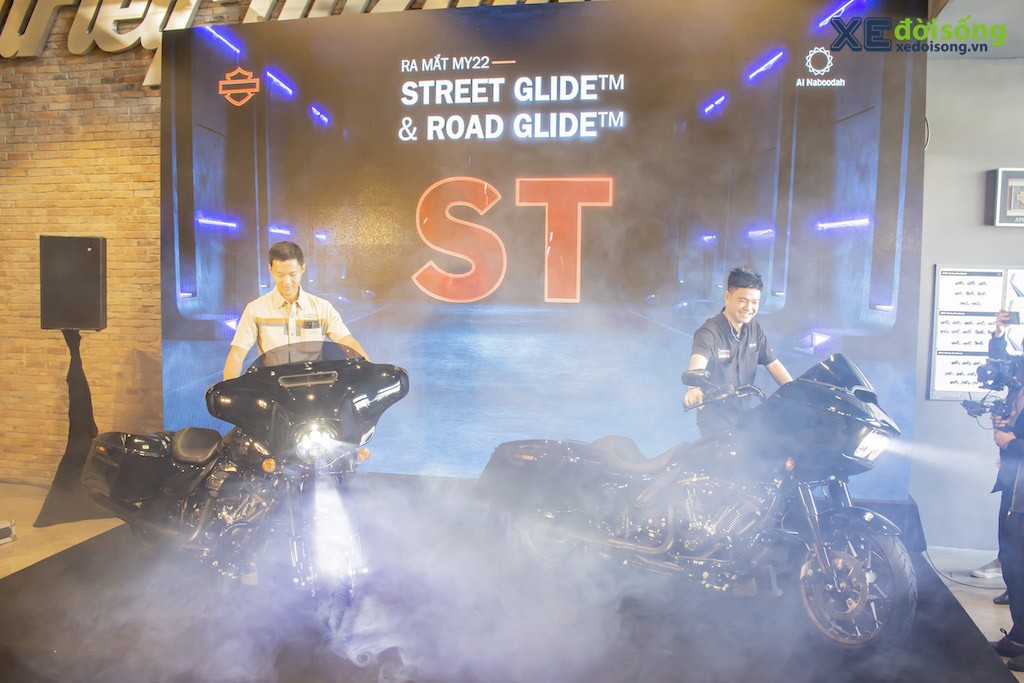 Chi tiết hai mẫu bagger Harley-Davidson Street Glide ST và Road Glide ST, nâng cấp triệt để về hiệu suất ảnh 1