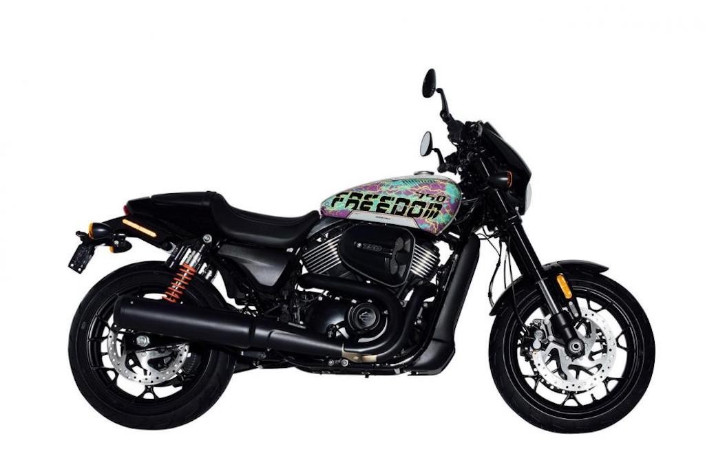 Chiêm ngưỡng mô tô Harley-Davidson sơn trẻ trung chưa từng thấy, giá rẻ nhưng siêu hiếm ảnh 9