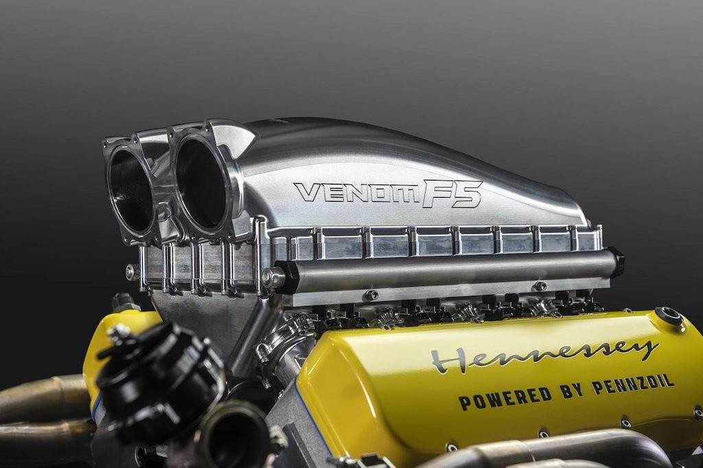 Với cỗ máy này, “cơn cuồng phong Mỹ” Hennessey Venom F5 có phá được kỷ lục của Bugatti Chiron? ảnh 2