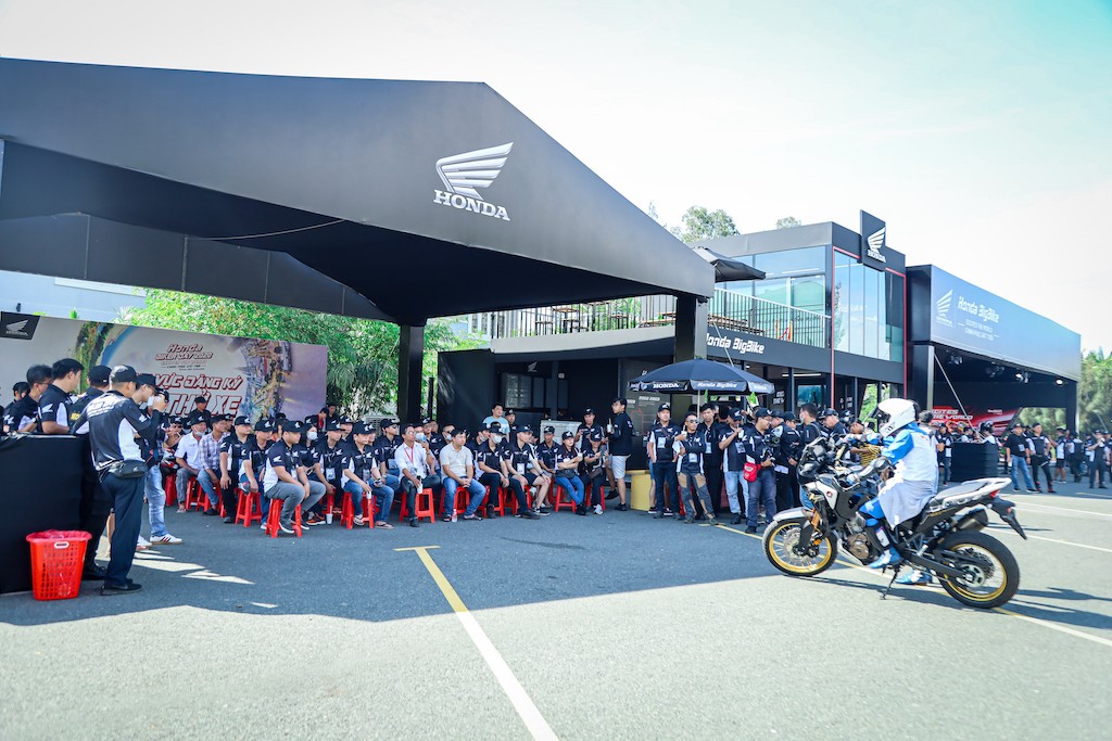 Vào cuối tuần này, biker miền Bắc tha hồ trải nghiệm mô tô Honda phân khối lớn tại Biker Day 2020 ảnh 2