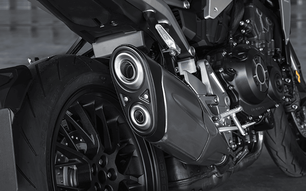 Sau tư nhân, Honda CB1000R “facelift” cũng có hàng chính hãng: đắt hơn trước 41 triệu đồng ảnh 11