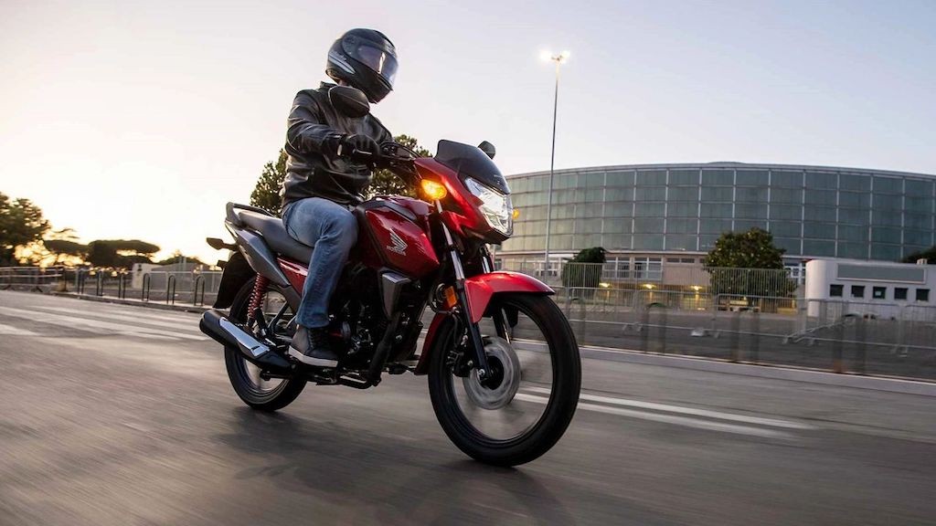 Honda ra xe côn tay 125cc siêu tiết kiệm, đi từ Hà Nội tới Đà Nẵng chỉ với 1 bình xăng! ảnh 3