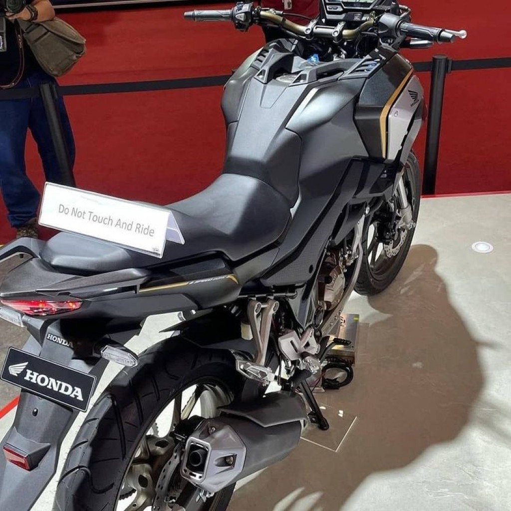 Chính thức ra mắt Honda CB150X tại Indonesia, mẫu adventure nhỏ nhất của dòng CB-X  ảnh 8