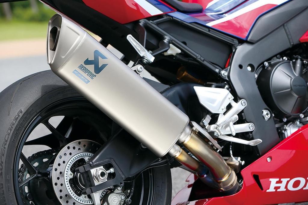 “Bật mí” toàn bộ bí mật khiến Honda CBR1000RR-R SP trở thành chiếc superbike Nhât Bản hoàn hảo nhất hiện tại ảnh 10
