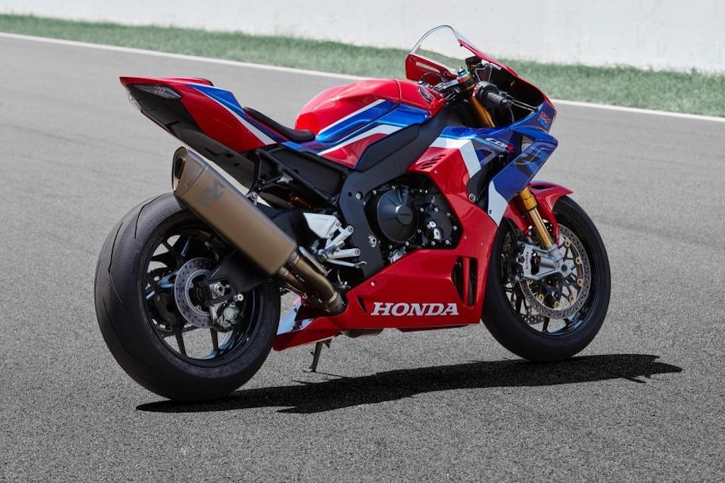 Honda “ngứa mắt” với các đối thủ châu Âu, quyết tâm tạo ra superbike vượt trội về mọi mặt ảnh 2
