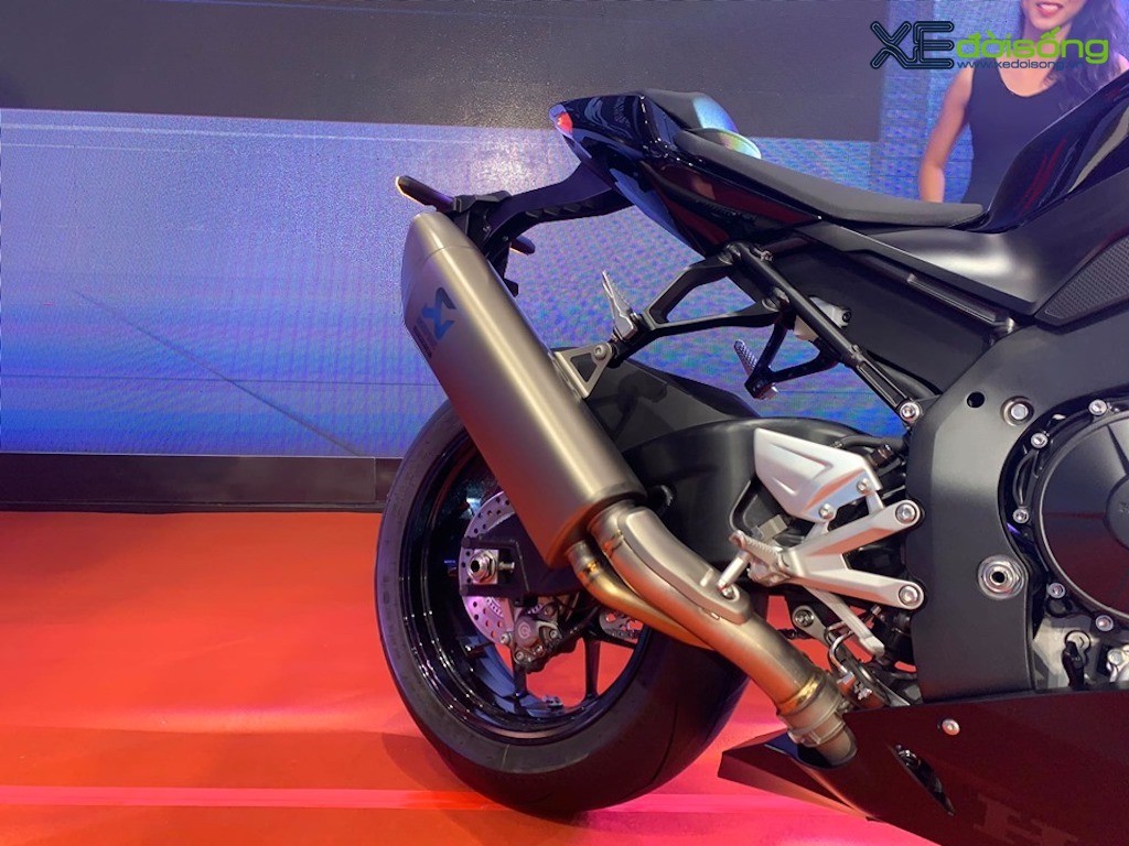 Superbike Honda CBR1000RR-R chính hãng ra mắt tại Sài Gòn, giá rẻ nhất từ 949 triệu đồng ảnh 6