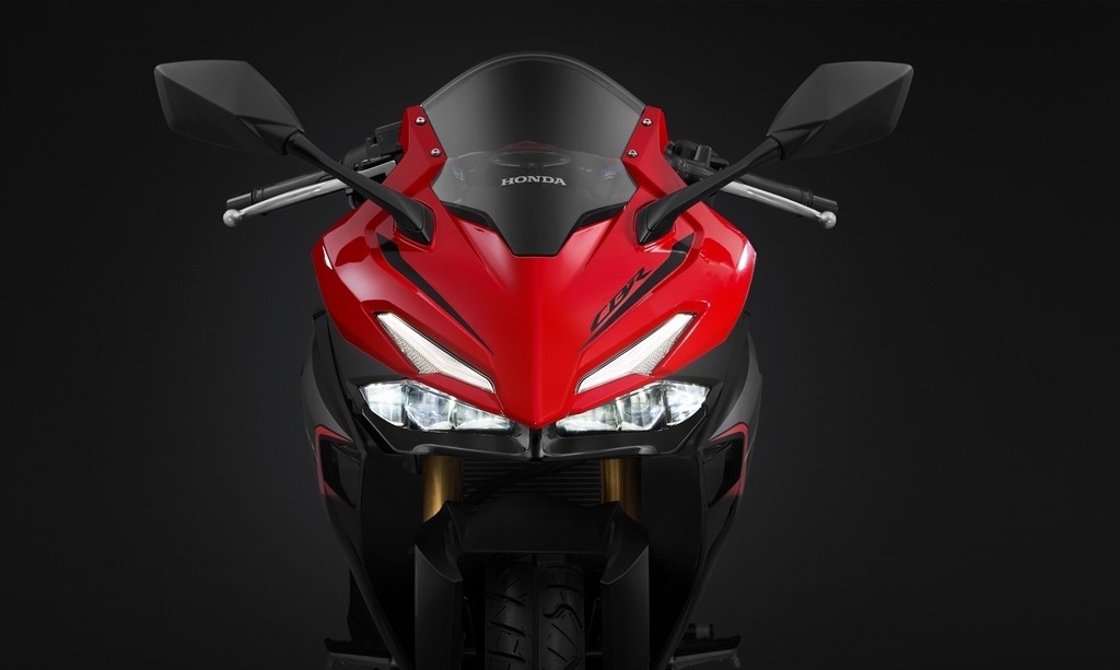 Soi chi tiết sportbike Honda CBR150R mới: vẫn không mạnh như Yamaha R15 vì “khách hàng nghĩ vậy là đủ“! ảnh 7