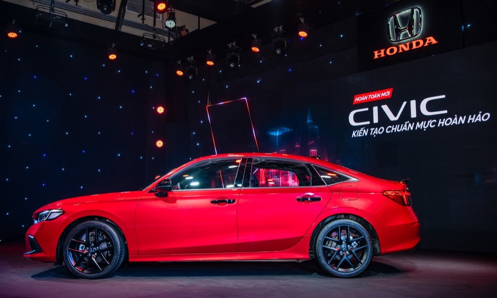 Honda Civic mới rẻ hơn tận 59 triệu tại Việt Nam, bất chấp vật giá leo thang và thêm cả “nùi công nghệ! ảnh 2
