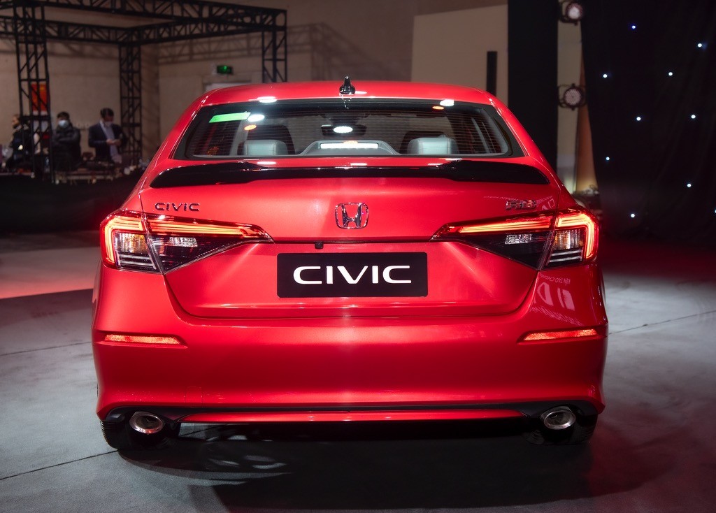Honda Civic mới rẻ hơn tận 59 triệu tại Việt Nam, bất chấp vật giá leo thang và thêm cả “nùi công nghệ! ảnh 4