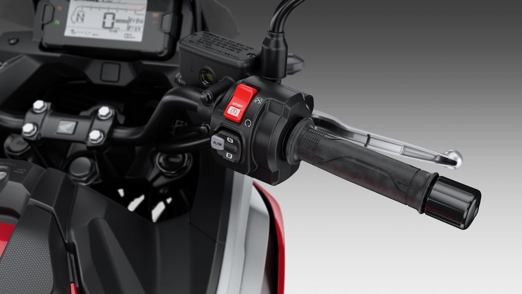 Chiếc mô tô phân khối lớn 750cc dễ lái nhất của Honda đã trở lại, nay càng “lợi hại” hơn về mọi mặt ảnh 9