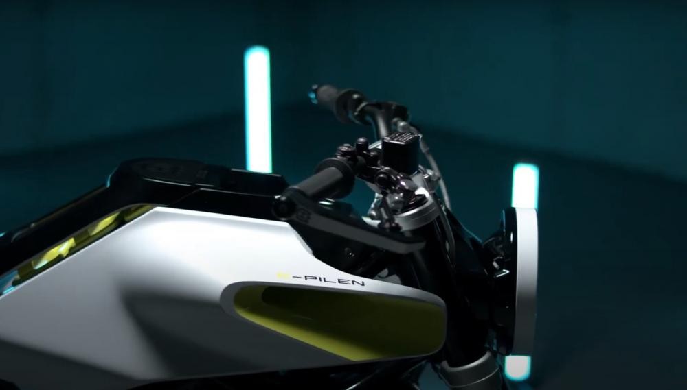 Thương hiệu xe Thụy Điển Husqvarna vén màn mô tô điện e-Pilen concept, sẽ dẫn tới KTM 125 Duke chạy điện? ảnh 7