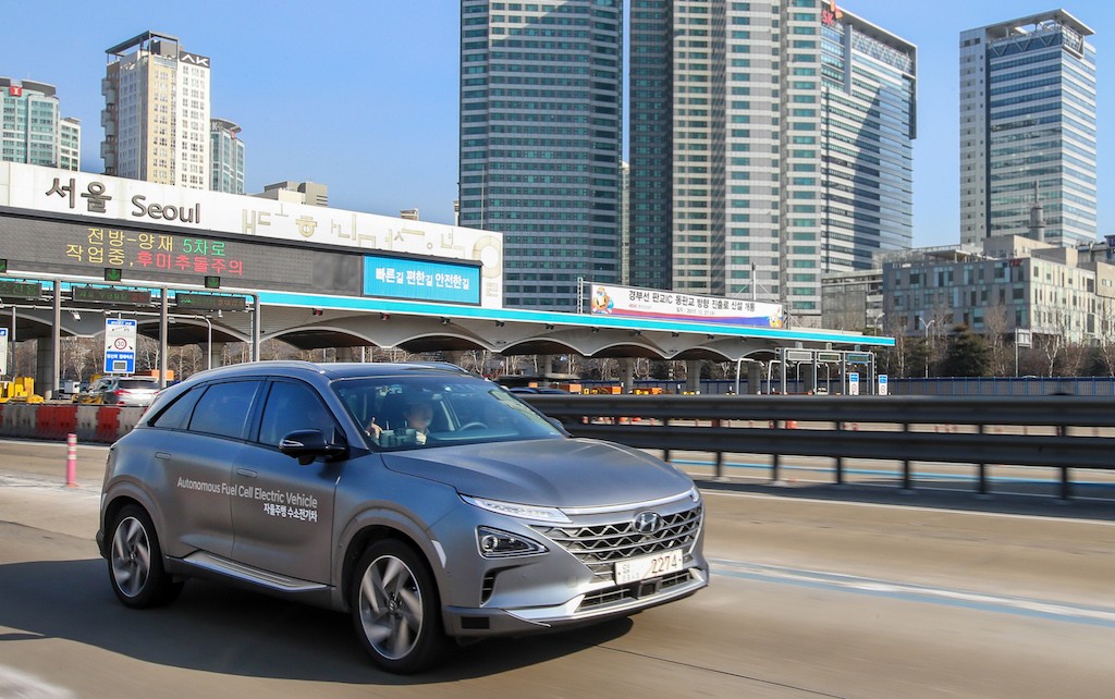 Crossover Hyundai NEXO trình diễn khả năng tự lái cực đỉnh ảnh 7