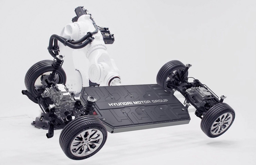 E-GMP - hệ động lực sẽ nằm dưới mọi chiếc xe điện của Hyundai trong tương lai ảnh 1
