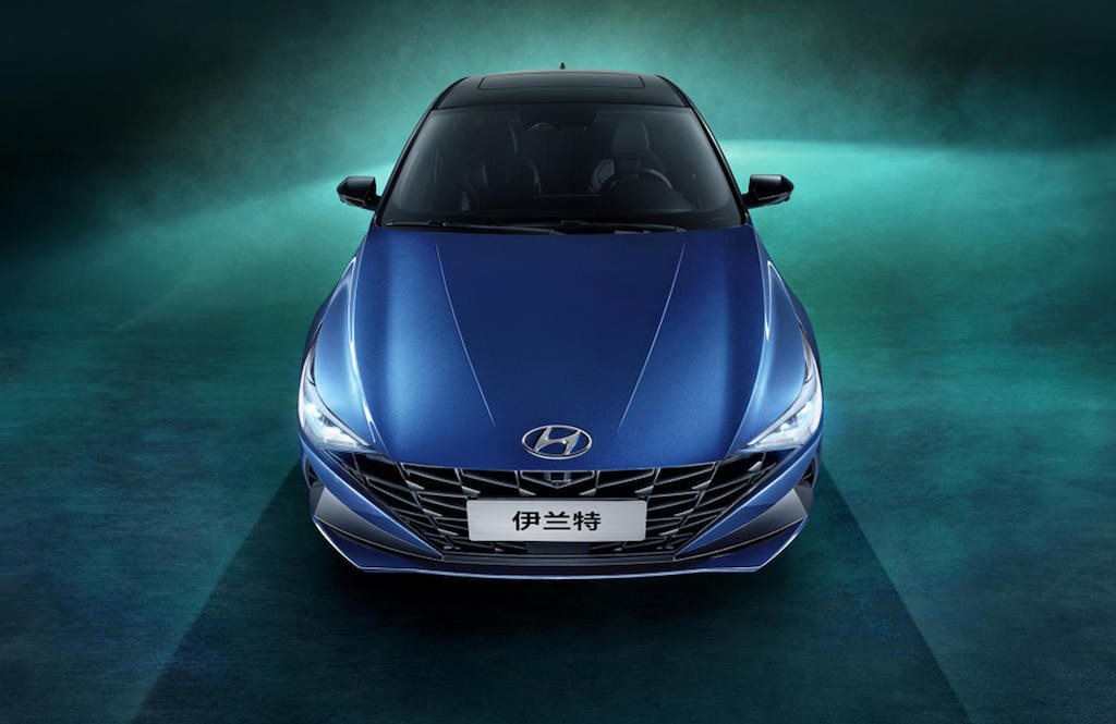 Vừa ra mắt chưa lâu, Hyundai Elantra đã có biến thể mới: Cải tiến hay “cải lùi“? ảnh 7