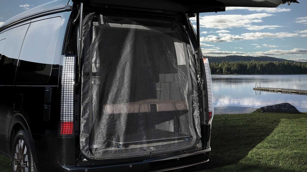 Trào lưu camping đang lên, Hyundai làm sẵn Staria bản cắm trại cho gia đình “đi đu đưa“ ảnh 17