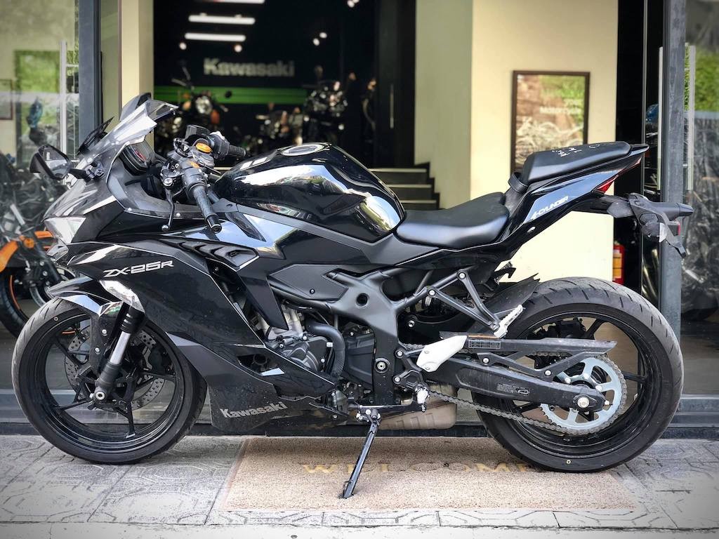 Sportbike Kawasaki Ninja ZX-25R đầu tiên về Việt Nam, giá dự kiến dưới 200 triệu đồng ảnh 15