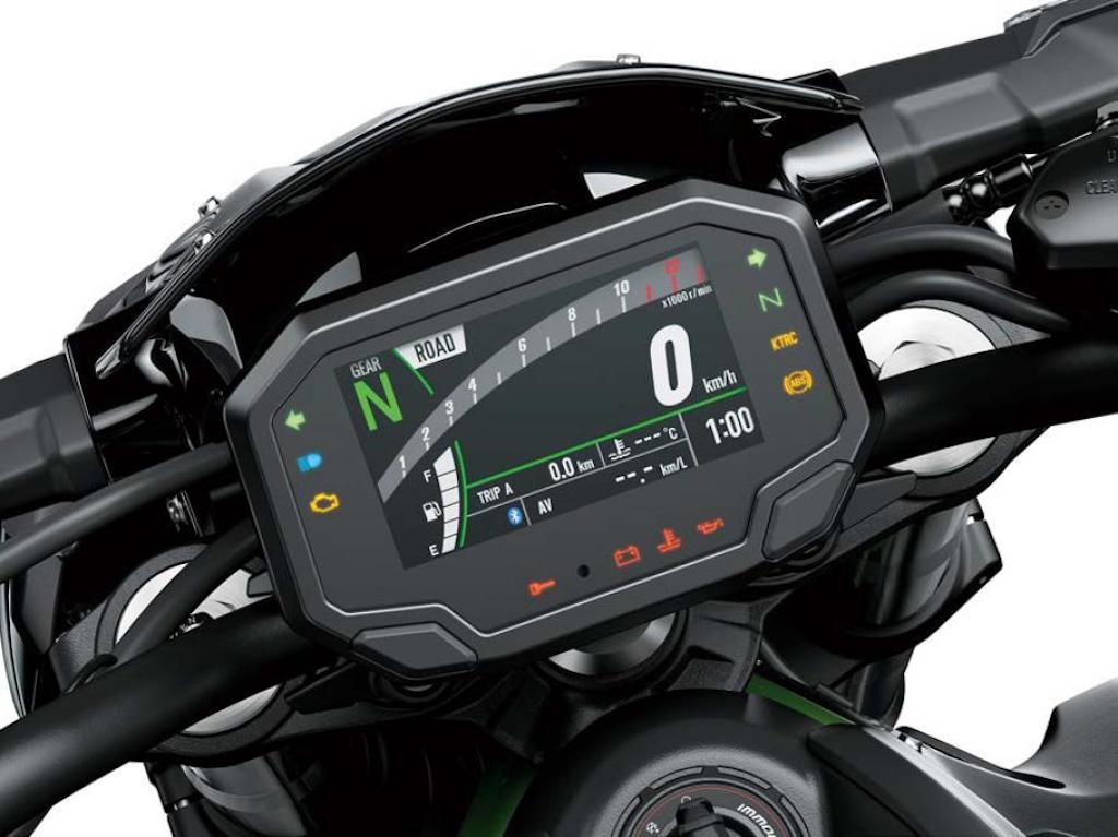 Bị biker “ném đá” ở điểm này, Kawasaki đã tự kiểm điểm để hoàn thiện Z900 ảnh 3