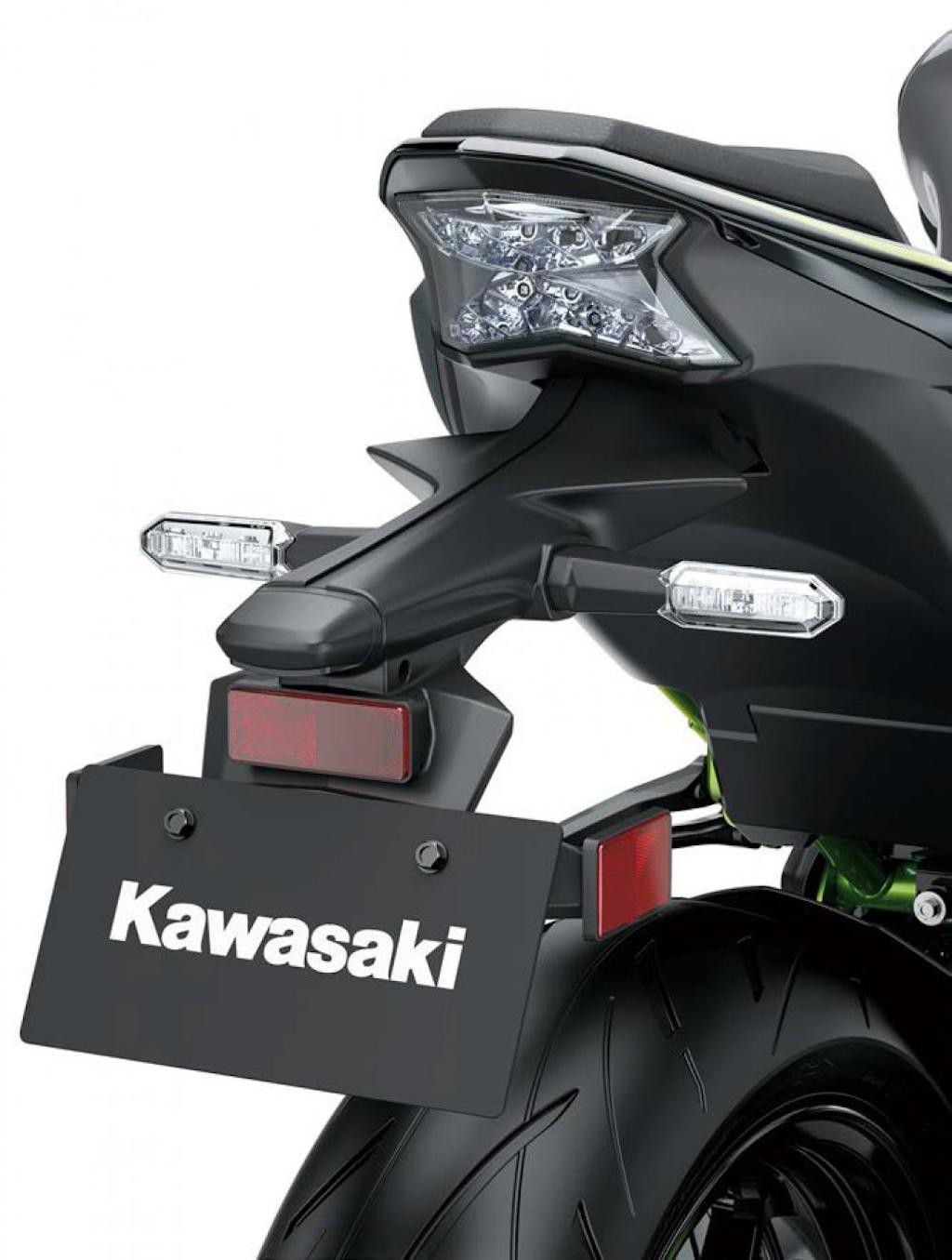 Bị biker “ném đá” ở điểm này, Kawasaki đã tự kiểm điểm để hoàn thiện Z900 ảnh 8