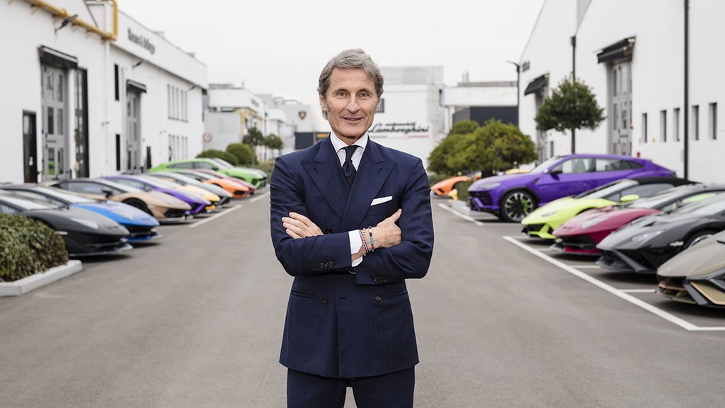 Lamborghini bán 7.430 siêu xe và những dấu mốc năm 2020 ảnh 2