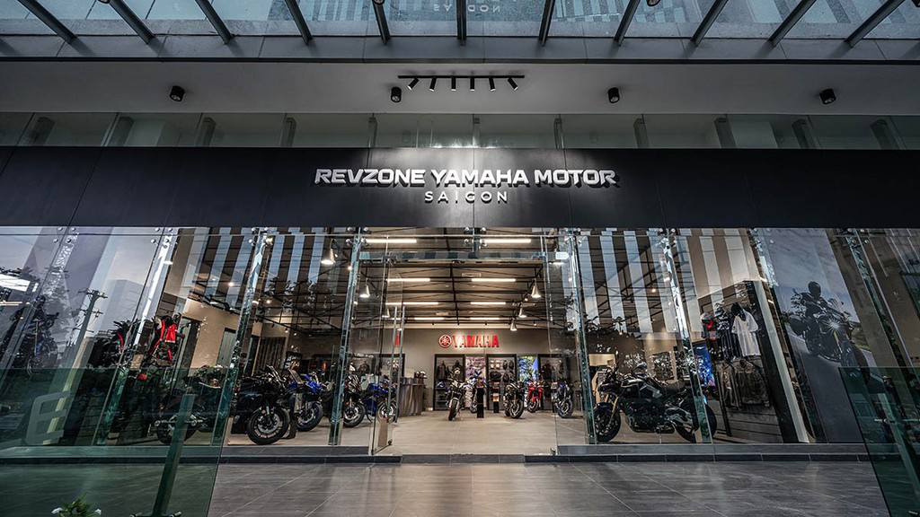 Yamaha khai trương đại lý mô tô phân khối lớn (Revzone) đầu tiên tại Việt Nam ảnh 2