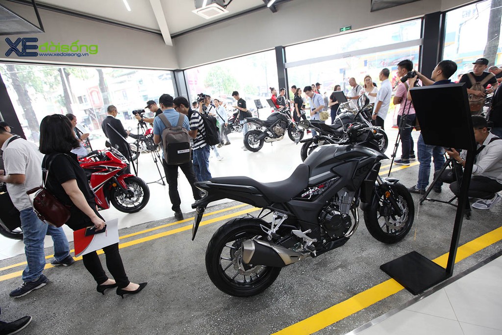 Khai trương Cửa hàng xe Mô tô Honda đầu tiên tại Việt Nam ảnh 7
