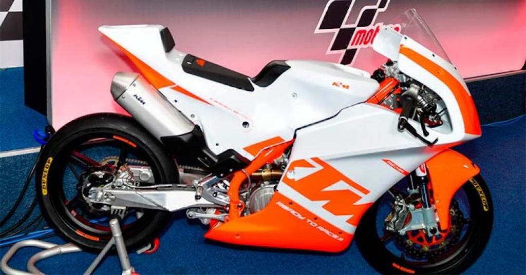KTM ươm mầm tài năng MotoGP tương lai, ra mắt xe đua RC4R ảnh 3