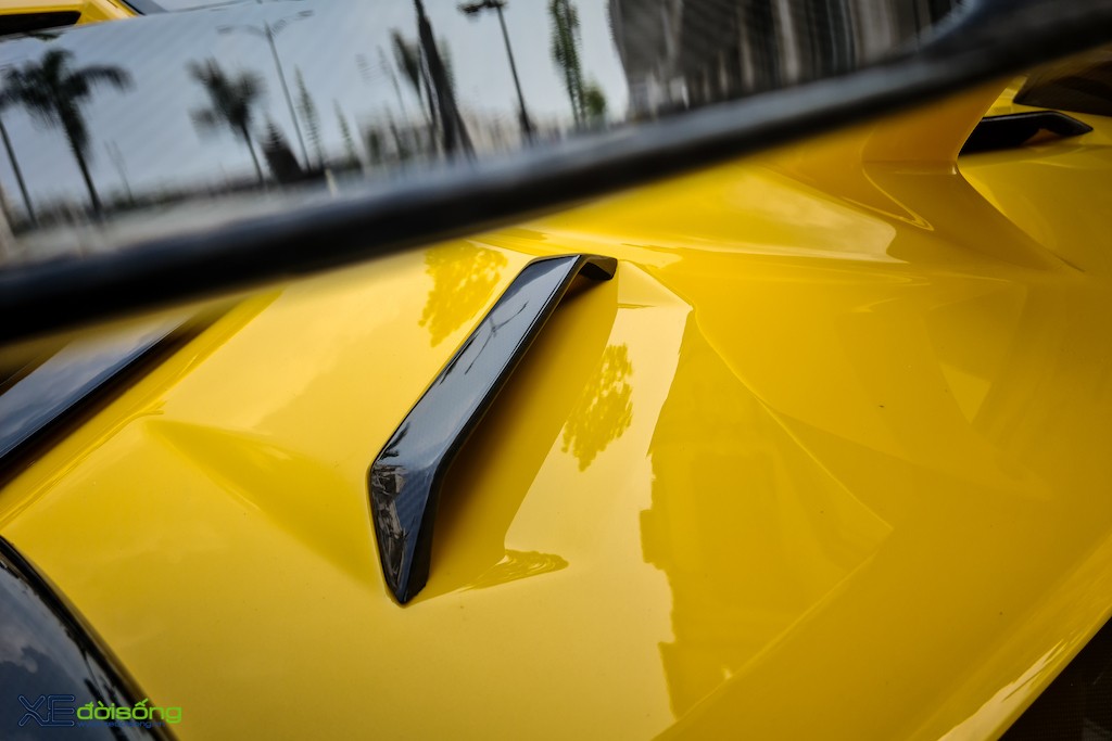  Chạm mặt siêu phẩm Lamborghini Aventador SVJ, là chiếc thứ 2 tại Việt Nam nhưng vẫn đứng “top” ở mặt này ảnh 8