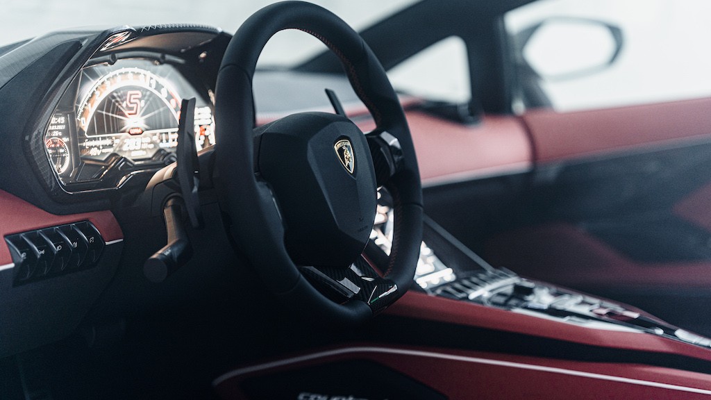 “Mượn hồn” hypercar SIAN FKP 37, siêu xe Lamborghini Countach thế hệ mới đã hồi sinh ngoạn mục như thế nào? ảnh 12