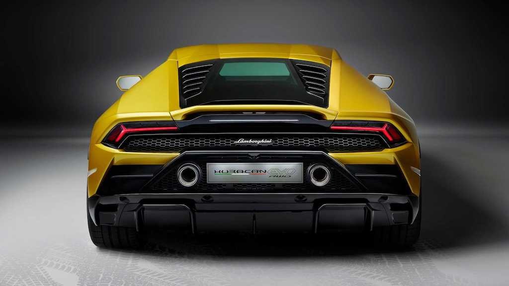 Điều gì đã khiến dân chơi siêu xe “phát cuồng” vì bản thiếu của Lamborghini Huracan? ảnh 6