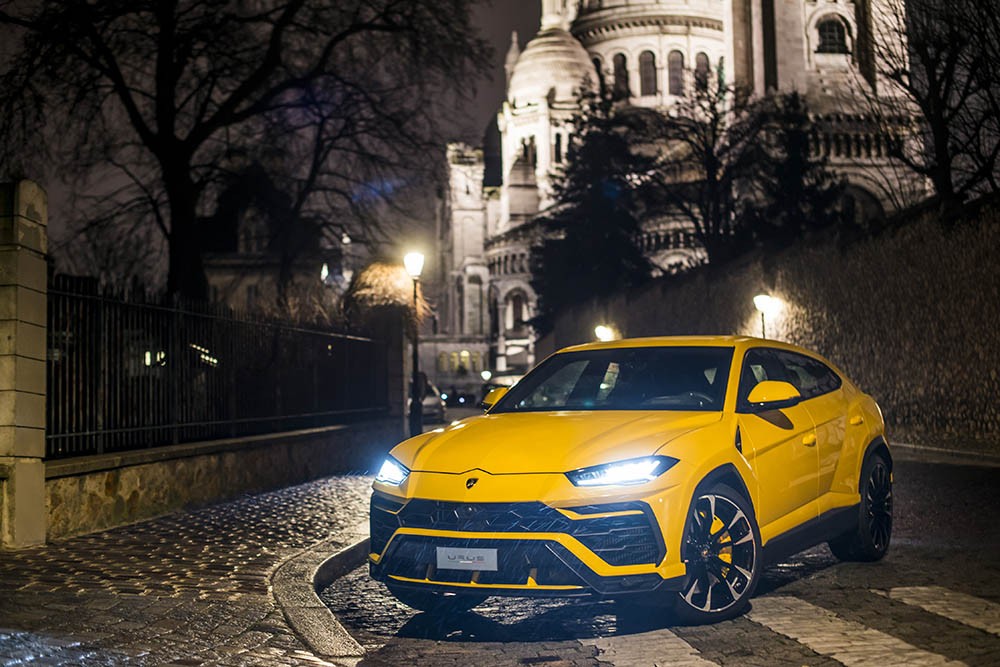 Lamborghini Urus đẹp lãng mạn ở kinh đô thời trang Paris ảnh 10