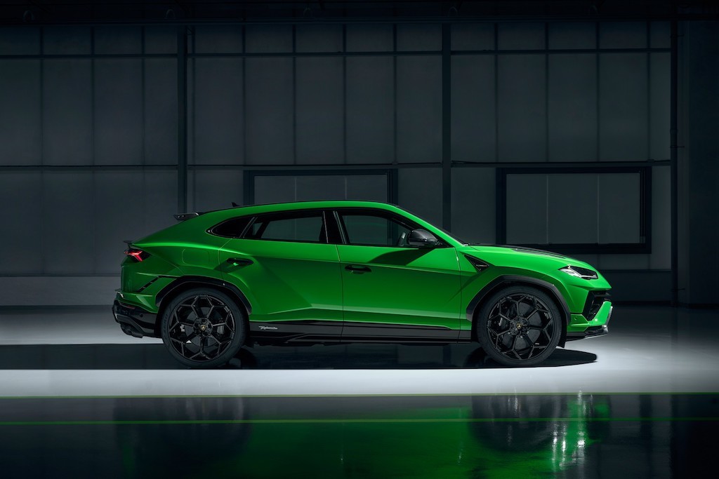 Tân siêu SUV Lamborghini Urus Performante có sức mạnh của “quỷ dữ”, nhanh như Aston Martin DBX707 ảnh 4