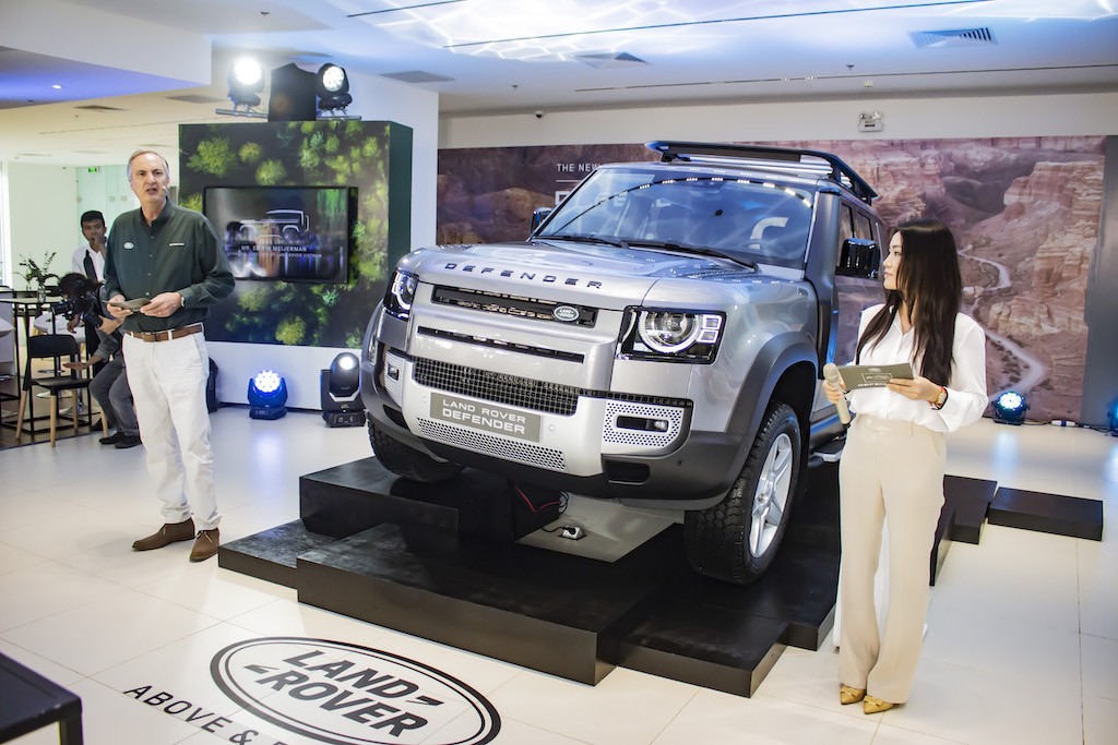 SUV thám hiểm Land Rover Defender 110 thế hệ mới tới Hà Nội, nổi bật bởi loạt phụ kiện hơn 250 triệu đồng ảnh 1