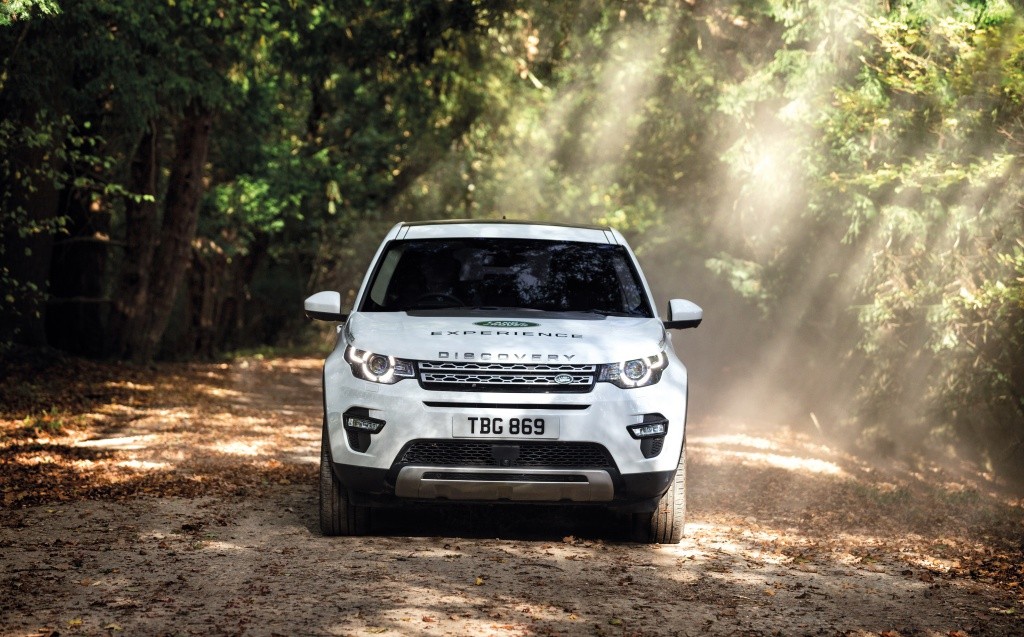 Range Rover Evoque giảm giá 200 triệu đồng, khuyến mãi đón Tết 2019  ảnh 4