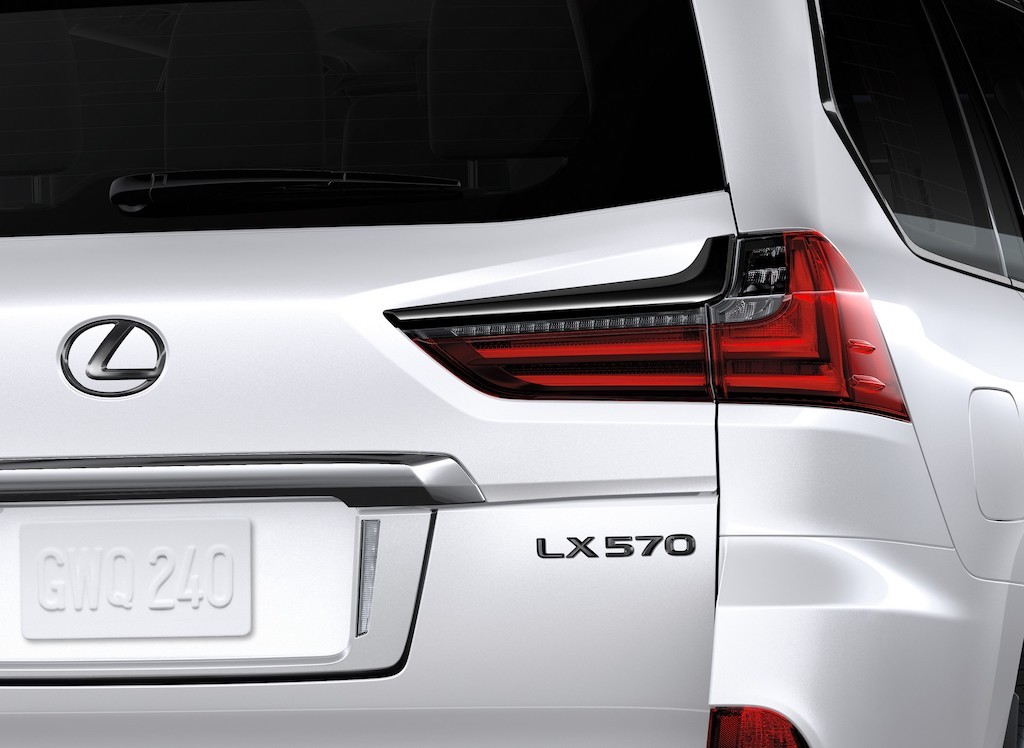 Nếu đang mong đợi thế hệ mới, Lexus LX 570 đời 2021 sẽ khiến bạn thất vọng! ảnh 3