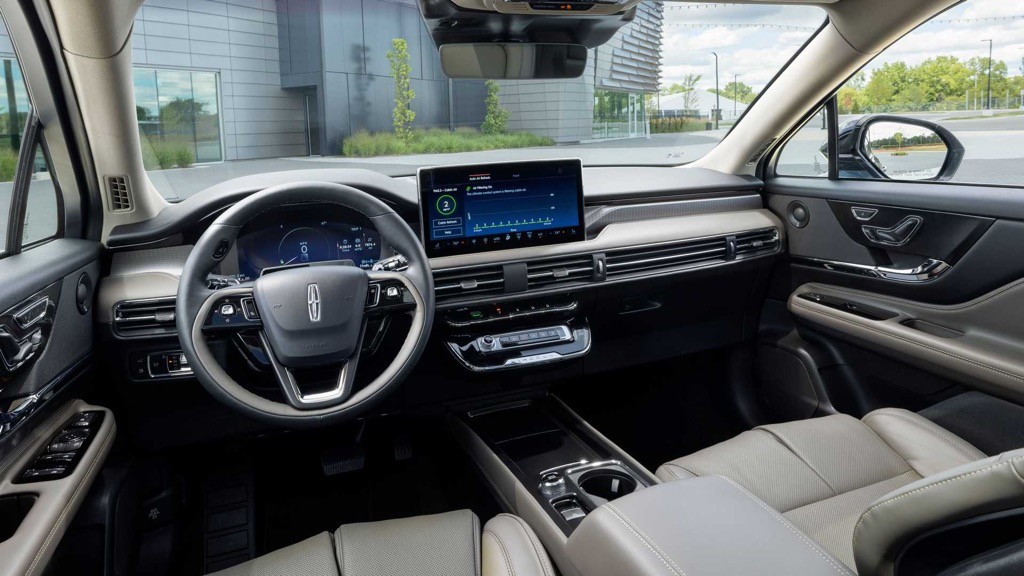 Thấy Mercedes GLC thế hệ mới ra mắt, SUV hạng sang Mỹ Lincoln Corsair đáp trả bằng loạt công nghệ trợ lái ảnh 4