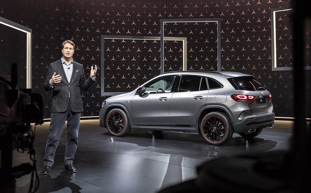 Ra mắt Mercedes GLA 2020 thế hệ mới: Thay đổi toàn diện, nhưng kiểu dáng khá ẻo lả ảnh 3