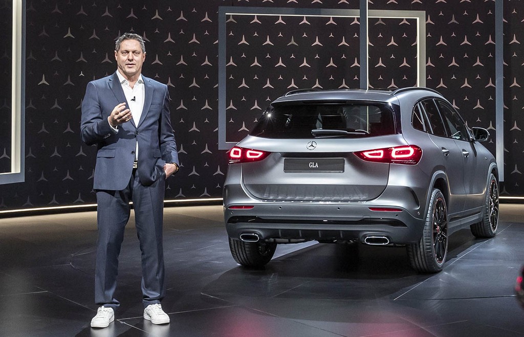 Ra mắt Mercedes GLA 2020 thế hệ mới: Thay đổi toàn diện, nhưng kiểu dáng khá ẻo lả ảnh 4
