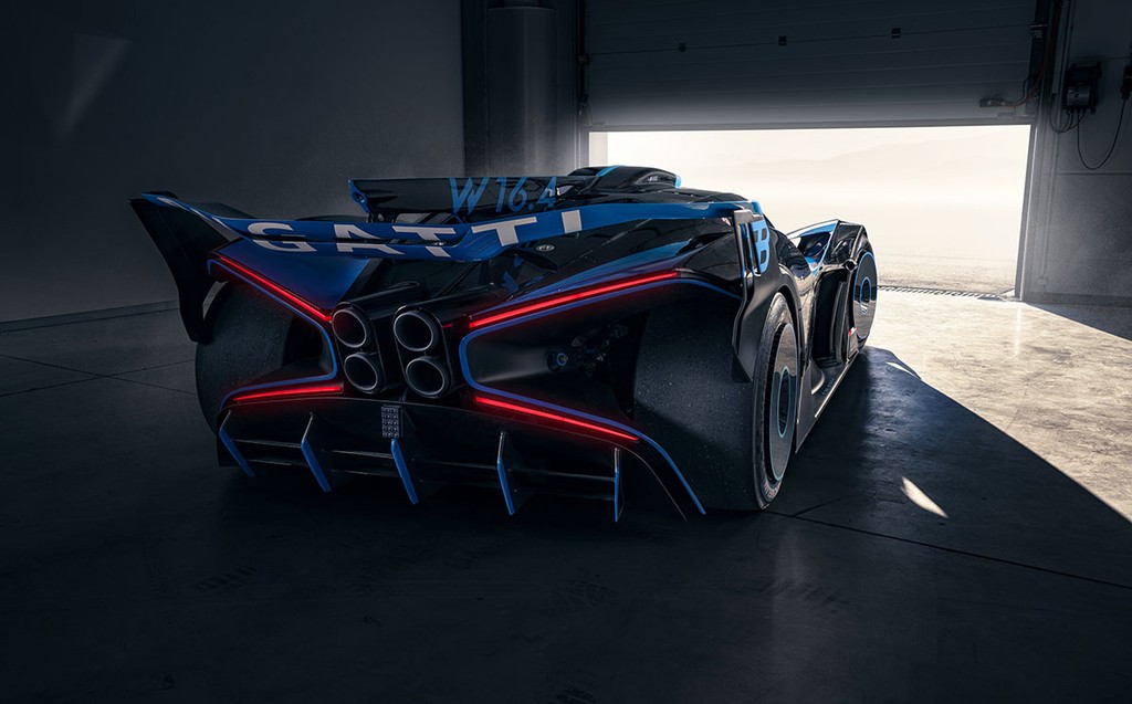 Cận cảnh siêu xe Bugatti tối thượng và quái dị nhất mọi thời đại ảnh 11