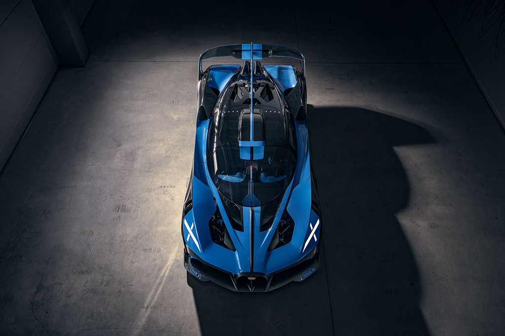 Cận cảnh siêu xe Bugatti tối thượng và quái dị nhất mọi thời đại ảnh 5