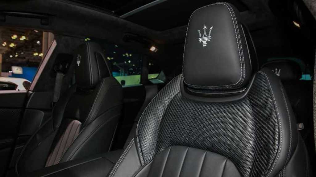 Phải tìm Maserati, khách hàng mới có xe sang với nội thất bọc da dệt đặc biệt này! ảnh 7