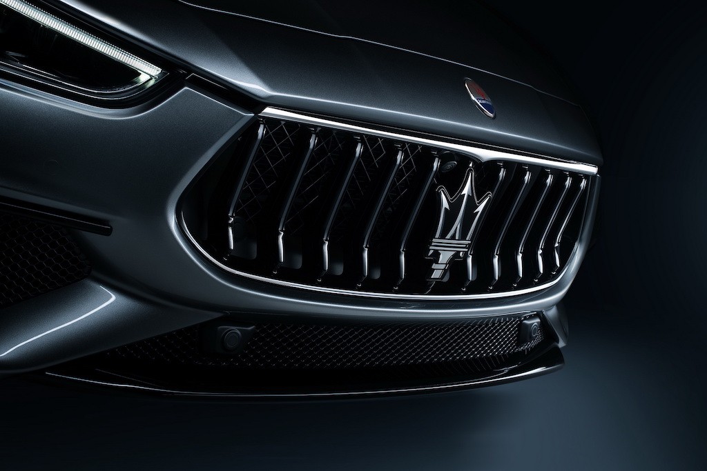 Maserati chính thức bước vào kỷ nguyên điện hoá với “mũi đinh ba” Ghibli Hybrid ảnh 9