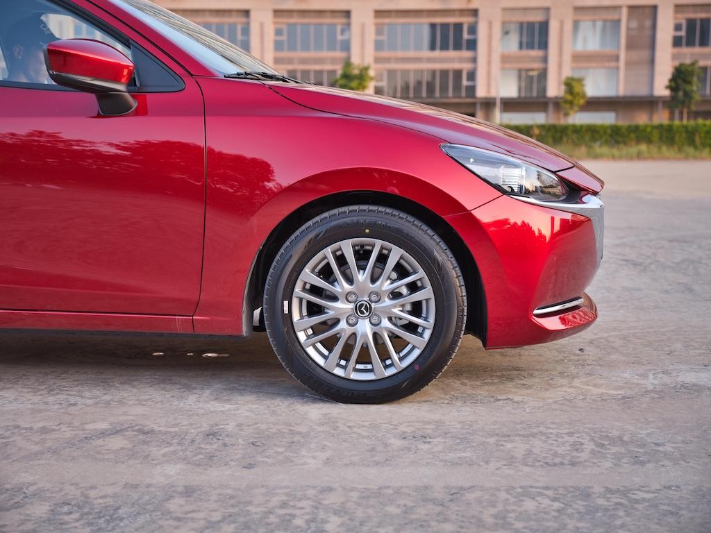 Mazda2 2020 chính thức “trình làng” Việt Nam giá từ 509 triệu: xe nhỏ nhưng nhiều công nghệ an toàn ảnh 15