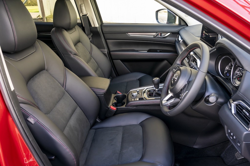 Chi tiết những thay đổi trên Mazda CX-5 2021: đáng giá nhất là động cơ vay mượn từ Mazda6 ảnh 10