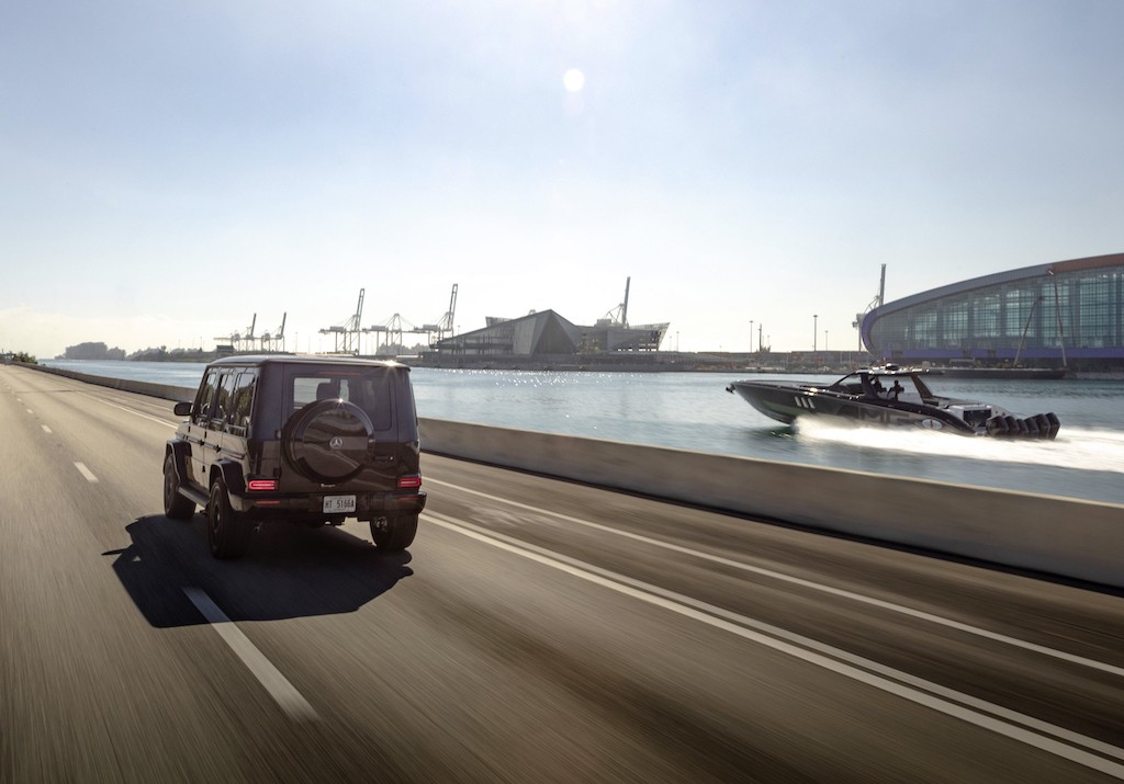 Đỉnh cao thú chơi xa xỉ của đại gia: mua du thuyền “ton-sur-ton” siêu SUV Mercedes-AMG G 63 ảnh 4