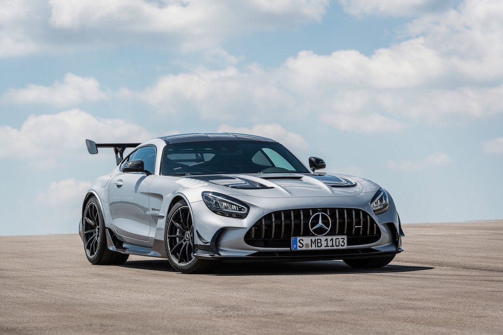 Mercedes-AMG GT Black Series chính thức trình diện, hầm hè đe doạ những đỉnh cao xe thể thao Thế giới ảnh 1
